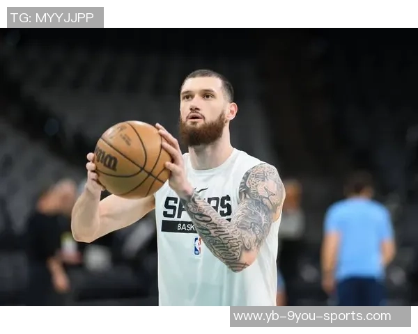 马刺队在漫长常规赛中需强化内线以应对挑战与压力